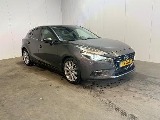 Voiture accidenté Mazda 3 2.0 SkyActiv-D 150 GT-M 2017/9