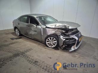 Uttjänta bilar auto Lexus IS IS (E3), Sedan, 2013 300h 2.5 16V 2014/1