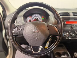 Mitsubishi Space-star 1.0 Cool+ picture 12