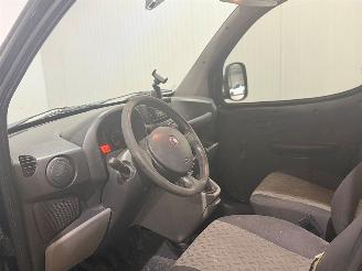 Fiat Doblo 1.9 MultiJet Basis Maxi picture 9
