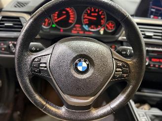 BMW 3-serie 316i Executive picture 10