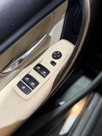BMW 3-serie 316i Executive picture 16