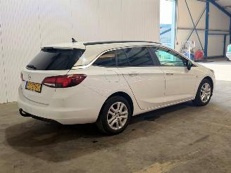 Opel Astra SPORTS TOURER 1.0 Business+ picture 3
