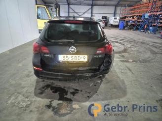 Opel Astra Astra J Sports Tourer (PD8/PE8/PF8), Combi, 2010 / 2015 1.4 16V ecoFLEX picture 4