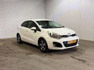 Schadeauto Kia Rio 1.2 CVVT Design Edition 2013/1