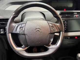 Citroën C4 PICASSO 1.6 HDi Intensive picture 10