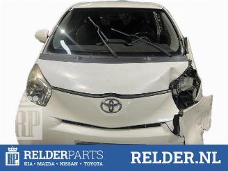 Dezmembrări autoturisme Toyota iQ iQ, Hatchback 3-drs, 2009 / 2015 1.0 12V VVT-i 2010/2