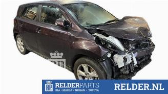 Uttjänta bilar auto Toyota Urban Cruiser Urban Cruiser, SUV, 2009 / 2016 1.33 Dual VVT-I 16V 2WD 2010/10