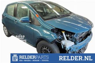 Toyota Yaris Yaris III (P13), Hatchback, 2010 / 2020 1.0 12V VVT-i picture 2