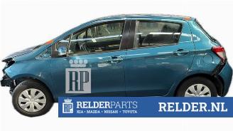 Toyota Yaris Yaris III (P13), Hatchback, 2010 / 2020 1.0 12V VVT-i picture 7