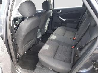 Ford Mondeo 2.0 16V picture 12