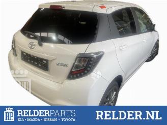 Toyota Yaris Yaris II (P9), Hatchback, 2005 / 2014 1.33 16V Dual VVT-I picture 3