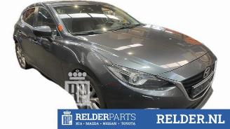 Vrakbiler auto Mazda 3 3 (BM/BN), Hatchback, 2013 / 2019 2.2 SkyActiv-D 150 16V 2015/11