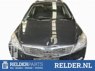 Coche siniestrado Kia Cee d Cee'd Sporty Wagon (EDF), Combi, 2007 / 2012 1.4 16V 2010/10