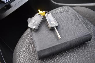 Opel Corsa-E 1.4 16 V picture 25