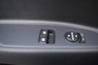 Kia Stonic 1.0 T-GDI HYBRIDE    7.910 KM picture 24