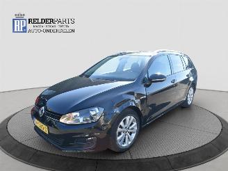 Vaurioauto  passenger cars Volkswagen Golf 1.0 TSI 2016/10