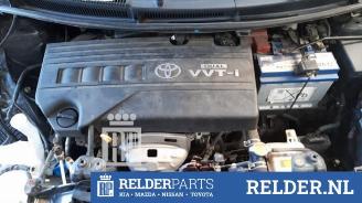 Toyota Yaris Yaris II (P9), Hatchback, 2005 / 2014 1.33 16V Dual VVT-I picture 9