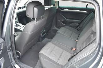 Volkswagen Passat 1.6 TDI DSG  NAVI GESTOLEN picture 12
