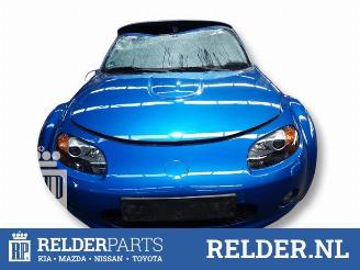 demontáž osobní automobily Mazda MX-5 MX-5 (NC), Cabrio, 2005 / 2016 2.0i 16V 2006/12