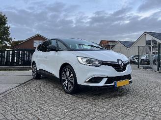 Damaged car Renault Scenic 1.3 TCe Business Zen | 7p!! 2021/10