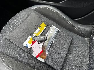 Opel Corsa-E Elegance 50 kWh Bi-tone picture 24