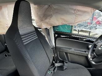 Volkswagen Up! 1.0 Move Up. 71.178 KM !! picture 17