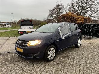 Schadeauto Dacia Sandero 0.9 TCe S&S Lauréate  57.906 KM!! 2016/4