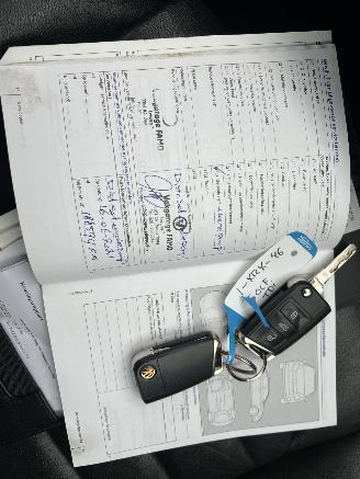 Volkswagen Golf 2.0 TDI HIGHLINE AUTOMAAT picture 17