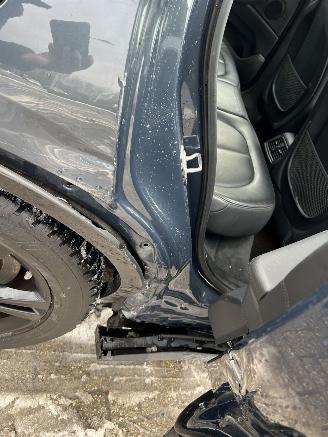 BMW X1 XDRIVE20I AUT LEDER picture 32