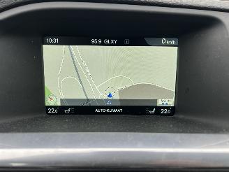 Volvo V-60 1.5 T3 R-Design picture 20