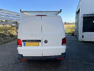 Volkswagen Transporter 2.0 TDI L2H3 28 picture 7