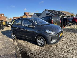 Hyundai I-10 1.0 Comfort | 11.175 KM !! picture 13