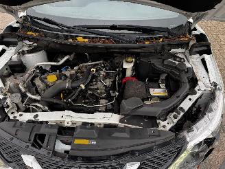 Nissan Qashqai 1.2 N-Vision | 76.377 KM | PANORAMA DAK | picture 22