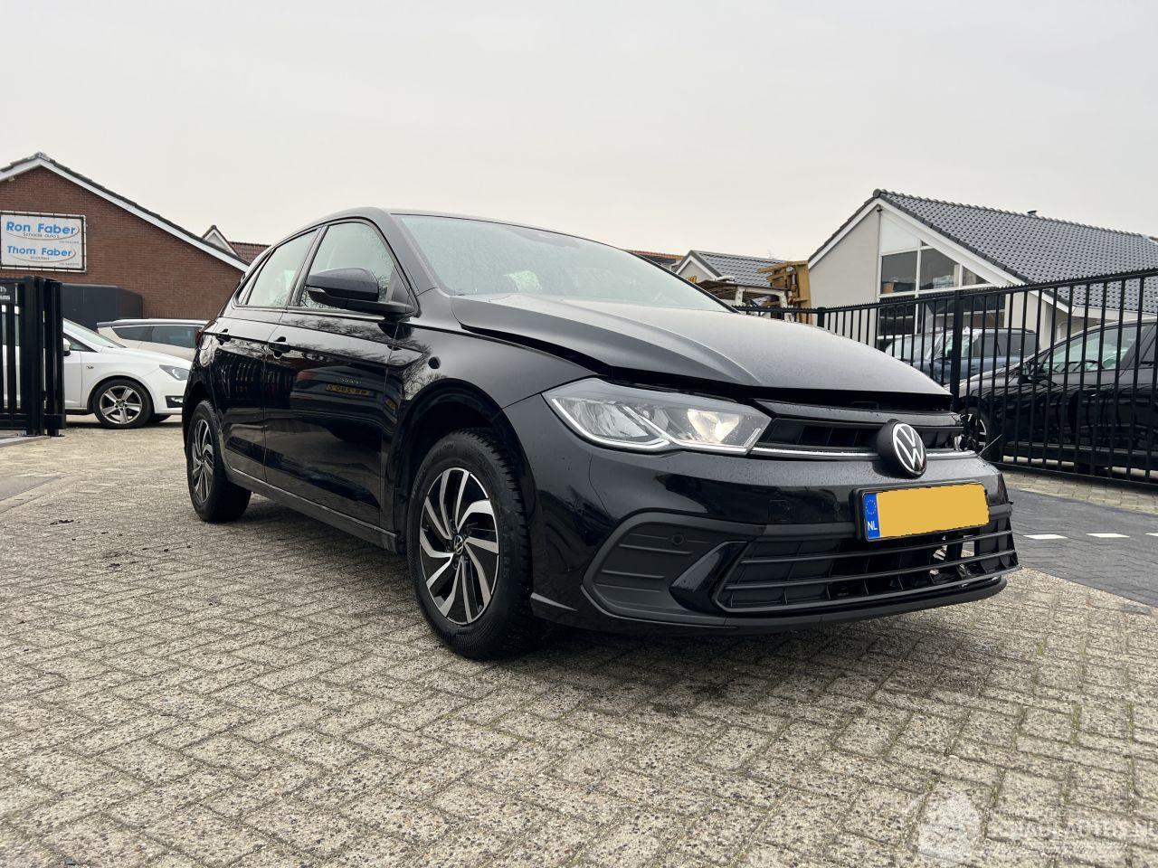 Volkswagen Polo 1.0 TSI life automaat 74.509 KM !!