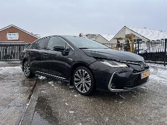Damaged car Toyota Corolla 1.8 Hybrid Style  41.139 KM !! 2019/5