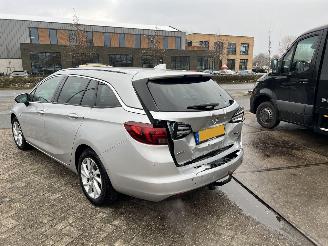 Opel Astra 1.4 INNOVATION SPORTS TOURER+ picture 14