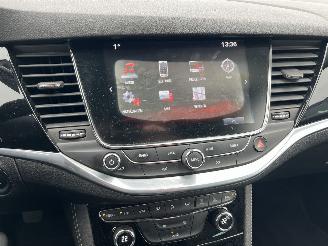 Opel Astra 1.4 INNOVATION SPORTS TOURER+ picture 27