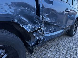 Land Rover Defender 2.0 P400e 110 X-Dynamic picture 19