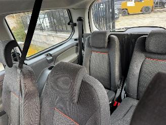 Peugeot 208 1.2 VTi Active picture 22