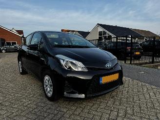 Toyota Yaris 1.5 Full Hybrid Aspiration 87.457 KM !! picture 3