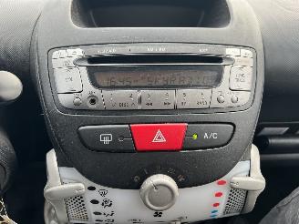 Toyota Aygo 1.0 VVT-i Now 121.147 KM!! picture 16