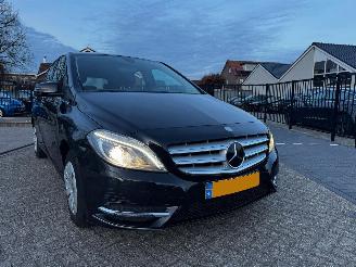 škoda osobní automobily Mercedes B-klasse 180 Ambition | 55.872 KM !! 1e eigenaar! 2014/3