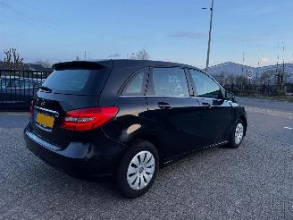 Mercedes B-klasse 180 Ambition | 55.872 KM !! 1e eigenaar! picture 4