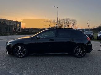 Mercedes A-klasse 200 Business Solution AMG PANO SFEER picture 14