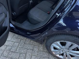 Peugeot 308 1.2 VTi Active picture 17