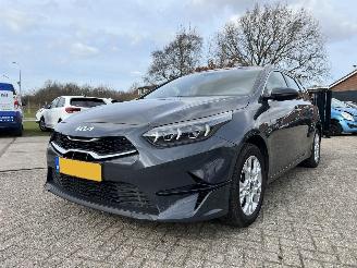 Kia Ceed 1.0 T-GDi DynamicLine  41.997 KM!! picture 4
