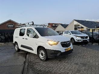 Gebrauchtwagen Van Opel Combo 1.2 Turbo L2H1 Edition | BENZINE !! 2020/10