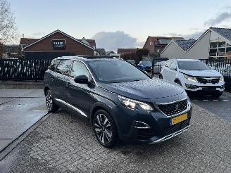 Schadeauto Peugeot 5008 1.2 PureTech GT-Line Pano!! 2019/1