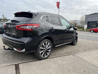 Nissan Qashqai 1.3 DIG-T Tekna + automaat !! picture 9